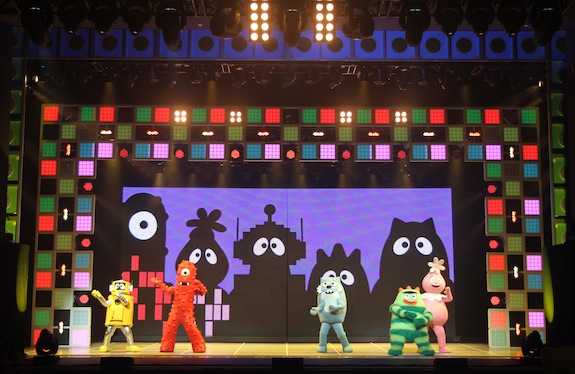 Photo 18 in 'Yo Gabba Gabba! LIVE!: There's a Party in My City!' gallery showcasing lighting design by Mike Baldassari of Mike-O-Matic Industries LLC