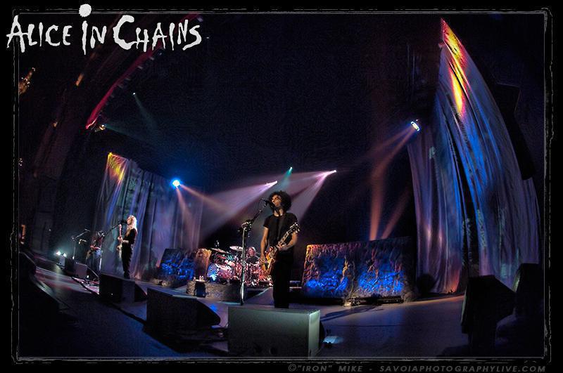 Photo 5 in 'Alice In Chains - Black Gives Way to Blue Tour - Spring 2010' gallery showcasing lighting design by Mike Baldassari of Mike-O-Matic Industries LLC